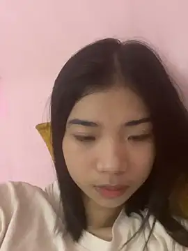 Snapshot of -Kempi- chatting on July 13, 8:06 am -Kempi- online show from July 13, 8:06 am