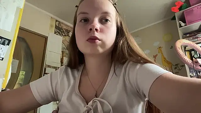 Aileyn online show from June 17, 8:17 am