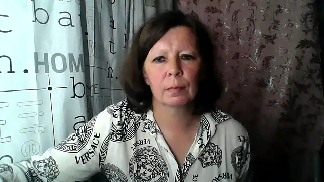 Snapshot of Schastlivaya43 chatting on June 9, 8:42 pm Schastlivaya43 online show from June 9, 8:42 pm