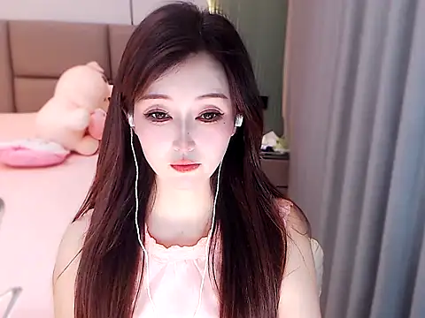 Snapshot of Mimi66688 chatting on June 24, 10:03 am Mimi66688 online show from June 24, 10:03 am