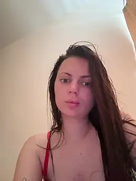 Snapshot of alisaStars chatting on June 8, 6:58 am alisaStars online show from June 8, 6:58 am