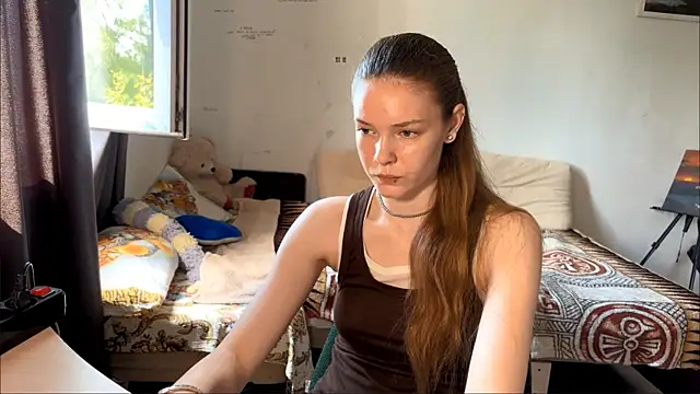 ShonaPitcherello online show from June 11, 1:09 pm