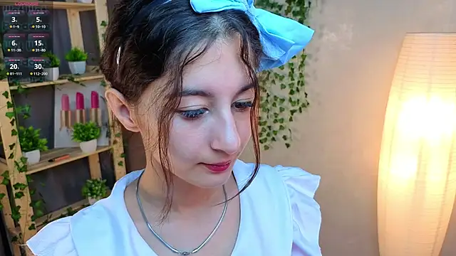 Snapshot of JasminKitany chatting on July 6, 8:11 pm JasminKitany online show from July 6, 8:11 pm