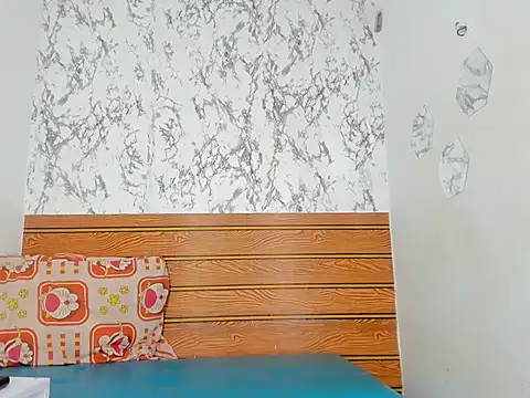 Snapshot of Aratnzacute chatting on June 23, 1:42 pm Aratnzacute online show from June 23, 1:42 pm