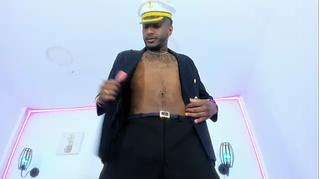 Snapshot of DaddyBlack_ chatting on June 7, 3:05 pm DaddyBlack online show from June 7, 3:05 pm
