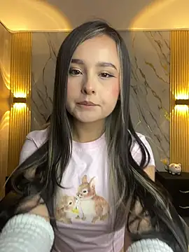 Tinakitten online show from June 7, 11:47 am