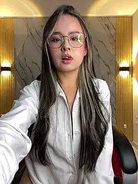 Tinakitten online show from June 9, 11:44 am