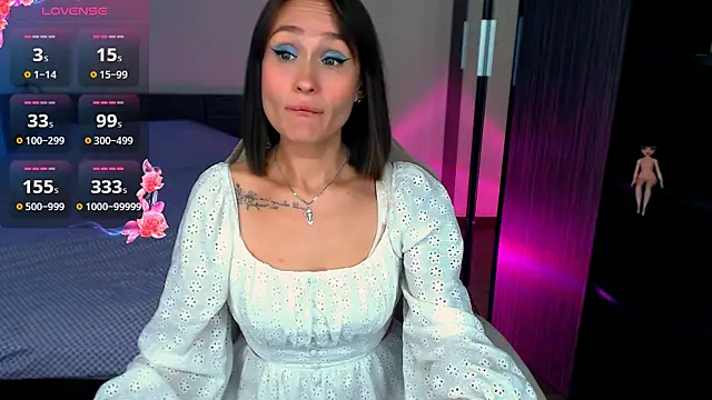 Snapshot of MelLovell chatting on July 24, 11:47 pm MelLovell online show from July 24, 11:47 pm