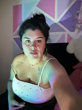 Snapshot of lia_20xx chatting on July 2, 7:42 pm lia 20xx online show from July 2, 7:42 pm