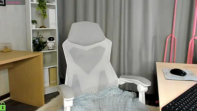 Snapshot of Baby_Sunsh1ne_ chatting on July 14, 1:08 am Baby Sunsh1ne online show from July 14, 1:08 am