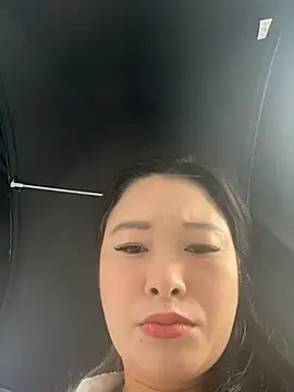 Snapshot of wish_rui0 chatting on August 4, 10:56 pm wish rui0 online show from August 4, 10:56 pm