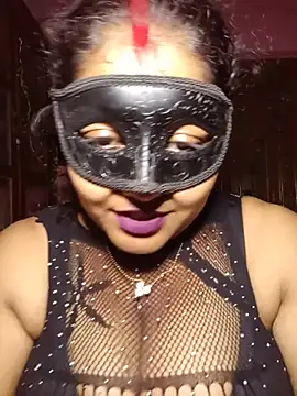 Snapshot of Tiger_Tigress chatting on July 8, 7:18 pm Tiger Tigress online show from July 8, 7:18 pm