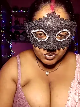 Snapshot of Tiger_Tigress chatting on July 11, 7:16 pm Tiger Tigress online show from July 11, 7:16 pm