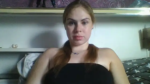 MelaniePres online show from June 11, 2:59 pm
