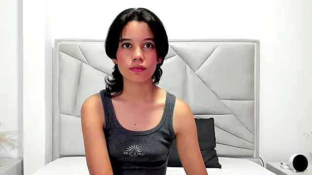 Fernanda xxx online show from June 12, 7:35 pm