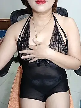 Snapshot of KYE_sexyy chatting on June 25, 5:34 am KYE sexyy online show from June 25, 5:34 am