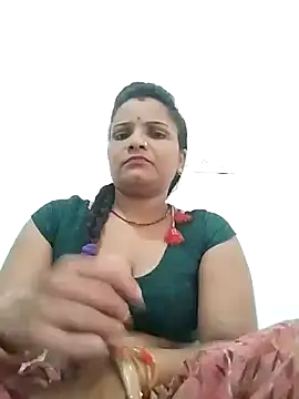 Snapshot of Cut_rani64 chatting on August 4, 8:39 am Cut rani64 online show from August 4, 8:39 am
