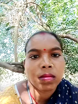 Snapshot of Nirmla_khan chatting on June 18, 3:18 am Nirmla khan online show from June 18, 3:18 am