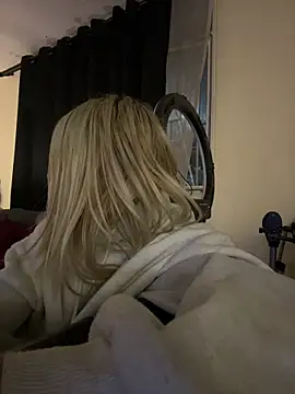 Lia-firee online show from July 20, 3:21 am