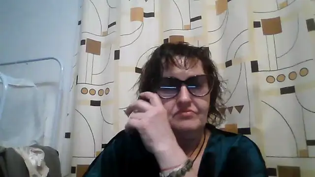 Snapshot of ErikaXShine chatting on June 13, 8:07 pm ErikaXShine online show from June 13, 8:07 pm