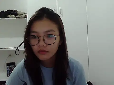 Snapshot of ClassyCrushpinay chatting on June 23, 8:29 pm ClassyCrushpinay online show from June 23, 8:29 pm