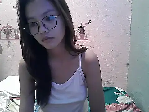 Snapshot of ClassyCrushpinay chatting on July 8, 3:00 am ClassyCrushpinay online show from July 8, 3:00 am
