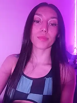 Snapshot of Laia_xprice chatting on June 14, 11:23 am Laia xprice online show from June 14, 11:23 am