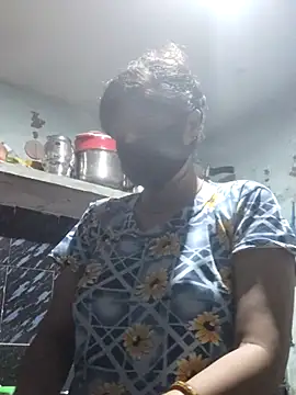 Snapshot of Naughty_dii chatting on June 24, 4:44 am Naughty dii online show from June 24, 4:44 am