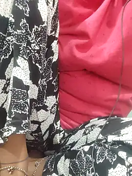 Snapshot of Naughty_dii chatting on July 19, 5:44 am Naughty dii online show from July 19, 5:44 am