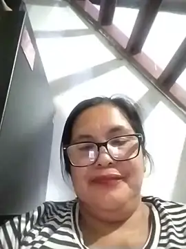 Snapshot of ClassyLady51 chatting on June 7, 12:09 pm ClassyLady51 online show from June 7, 12:09 pm