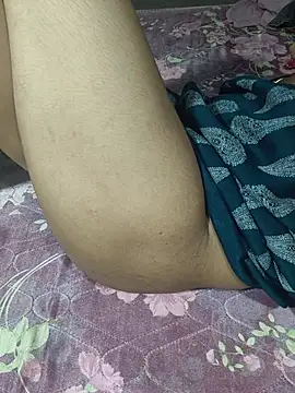 Snapshot of telugu_modal_divya0999 chatting on June 23, 5:11 pm telugu modal divya0999 online show from June 23, 5:11 pm