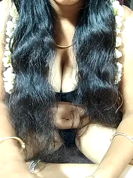 Snapshot of telugu_modal_divya0999 chatting on July 22, 4:10 pm telugu modal divya0999 online show from July 22, 4:10 pm