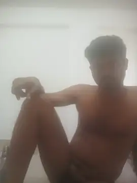 Snapshot of Tamilpayyan999 chatting on June 8, 2:56 am Tamilpayyan999 online show from June 8, 2:56 am