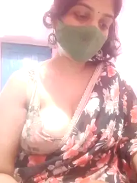 Snapshot of JYOTI_023 chatting on June 18, 9:14 am JYOTI 023 online show from June 18, 9:14 am