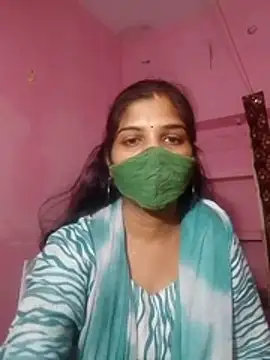 Snapshot of JYOTI_023 chatting on July 15, 4:29 am JYOTI 023 online show from July 15, 4:29 am