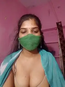 Snapshot of JYOTI_023 chatting on July 17, 4:52 am JYOTI 023 online show from July 17, 4:52 am