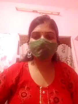 Snapshot of JYOTI_023 chatting on August 4, 5:32 am JYOTI 023 online show from August 4, 5:32 am