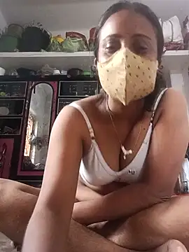 Snapshot of Simi-hot-boudi chatting on July 24, 2:42 am Simi-hot-boudi online show from July 24, 2:42 am