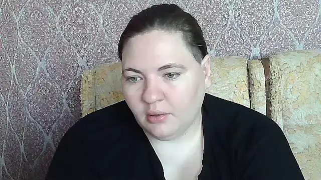 Snapshot of TiaMason chatting on June 18, 5:51 am TiaMason online show from June 18, 5:51 am