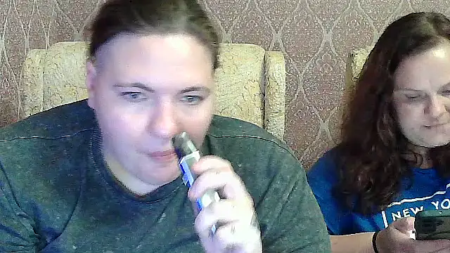 Snapshot of TiaMason chatting on July 9, 8:46 pm TiaMason online show from July 9, 8:46 pm