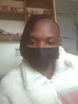 Snapshot of peacefulbignipple chatting on June 24, 11:42 am peacefulbignipple online show from June 24, 11:42 am