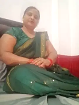 Snapshot of Hottie_riya01 chatting on June 10, 8:35 am Hottie riya01 online show from June 10, 8:35 am
