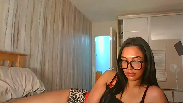 Snapshot of lilithjadex chatting on June 10, 11:03 pm lilithjadex online show from June 10, 11:03 pm