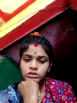Snapshot of Hot_dia92 chatting on July 5, 8:43 am Hot dia92 online show from July 5, 8:43 am