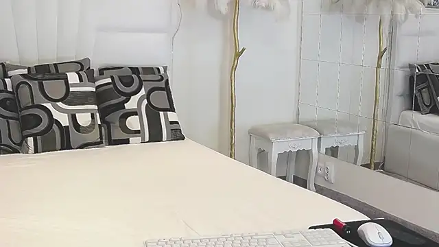 VanessaDee online show from June 10, 6:51 pm