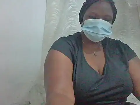 Snapshot of Sexy_gyaly chatting on July 23, 7:12 pm Sexy gyaly online show from July 23, 7:12 pm