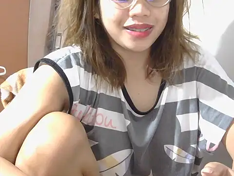 Snapshot of stellar0111 chatting on July 11, 11:17 pm stellar0111 online show from July 11, 11:17 pm