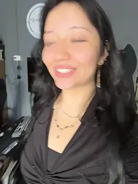 Snapshot of BarbieBonnet chatting on July 26, 7:32 pm BarbieBonnet online show from July 26, 7:32 pm