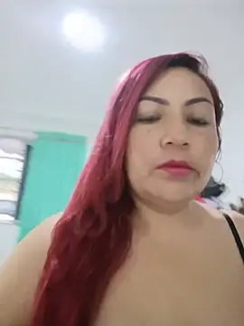 Snapshot of Agata_Traviesa chatting on June 9, 10:49 am Agata Traviesa online show from June 9, 10:49 am