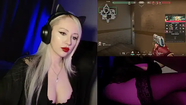 Snapshot of roxxyrowe chatting on July 27, 9:00 pm roxxyrowe online show from July 27, 9:00 pm